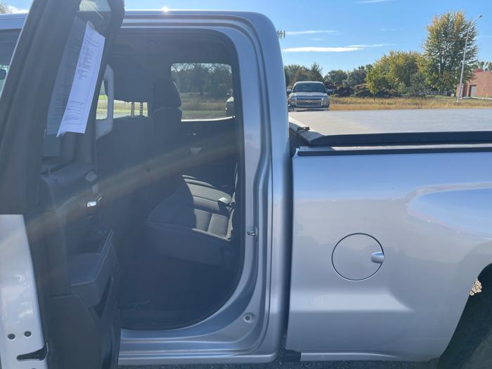 2018 chevrolet silverado-1500 lt-double-cab-4wd with 157228 miles for sale near hastings, minnesota 0e97c651f5c64d3290d4b2a2e74e2845.jpeg