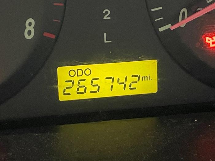 2006 hyundai elantra gls-4-door with 265742 miles for sale near elk-river, minnesota 0ef3327fa35546e5b8e4f17d64c812ed.jpeg