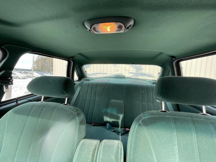 1995 ford taurus gl with 169309 miles for sale near elk-river, minnesota 0ef93dff84054c1d9ba96291761b52ca.jpeg