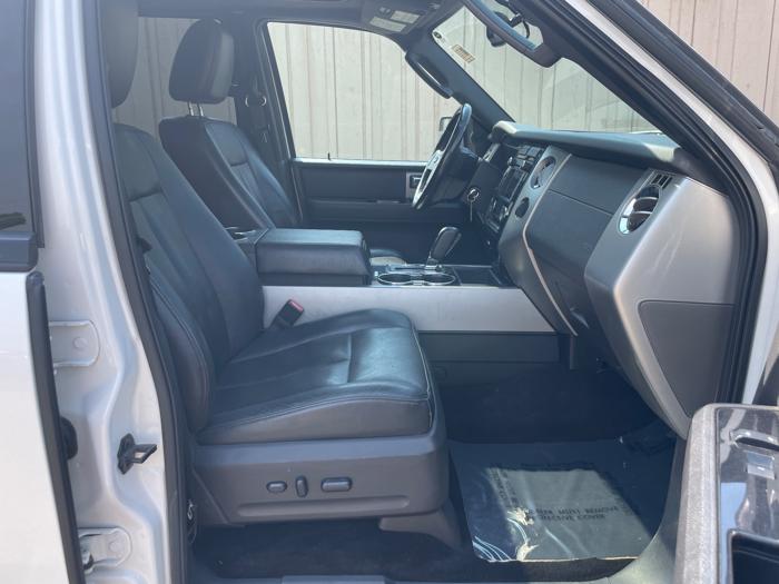 2014 ford expedition limited-4wd with 263117 miles for sale near burnsville, minnesota 0f21536675254cb19f0d089185839920.jpeg