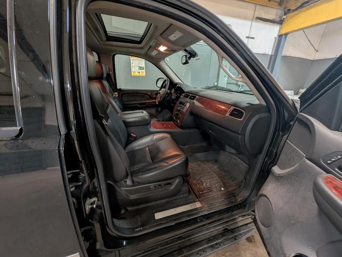 2009 chevrolet tahoe ltz-4wd with 135903 miles for sale near elk-river, minnesota 0f235fd6f06c4f14ac5e9af8aa7a805a.jpg