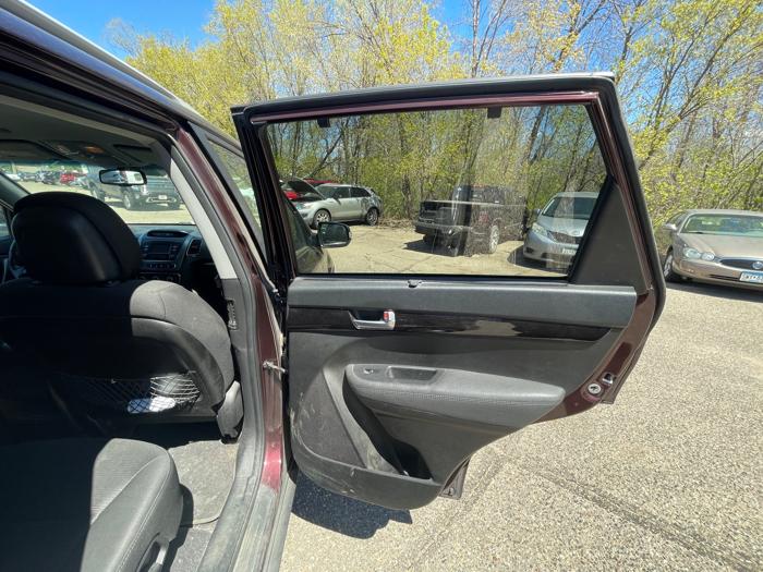 2014 kia sorento lx-2wd with 163445 miles for sale near brainerd, minnesota 0f45f6b992a545679eebf71c4e63a849.jpeg