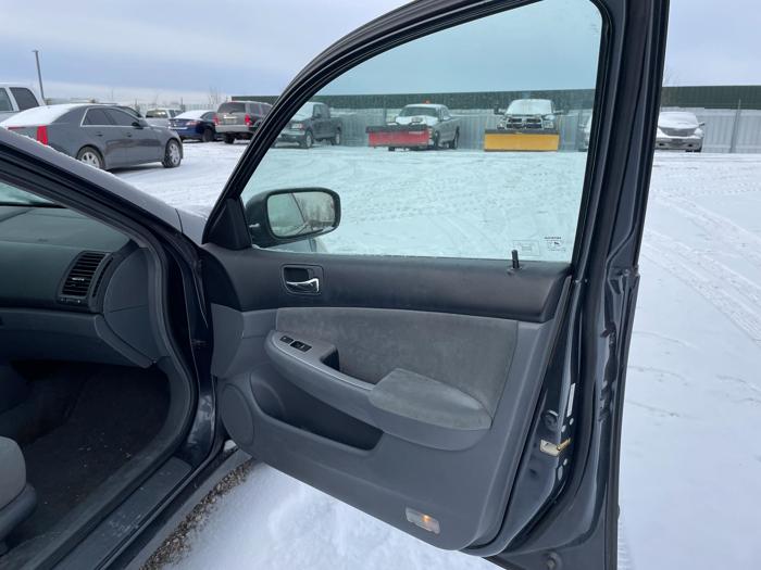 2004 honda accord ex with 282122 miles for sale near elk-river, minnesota 0f79fe40634b4c84a635986dcf2eef35.jpg