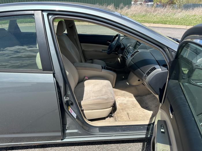 2004 toyota prius 4-door-liftback with 174895 miles for sale near elk-river, minnesota 0fa380caff4041dab392d43ee8c889b9.jpeg