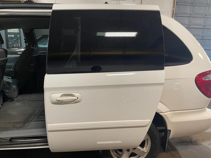 2005 dodge caravan-grand-caravan sxt with 189452 miles for sale near elk-river, minnesota 0fb5eb7cc08b4ade9753ff8f7eaf87c4.jpg