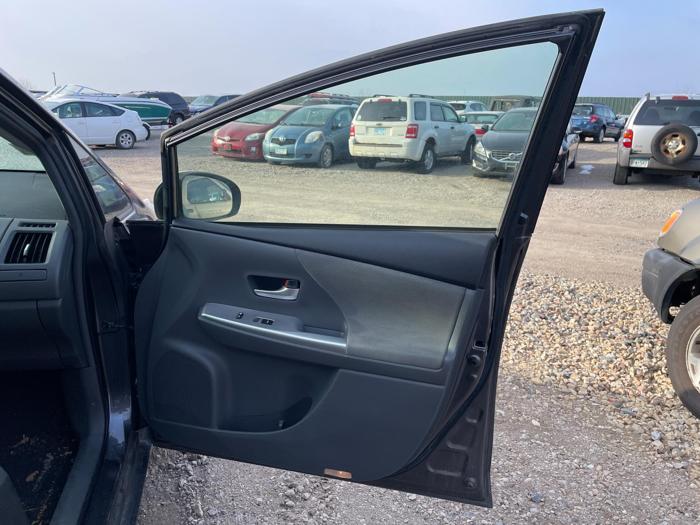 2013 toyota prius-v with 153265 miles for sale near elk-river, minnesota 0fcadff386e74ef28948fad9ac3fbe9d.jpg