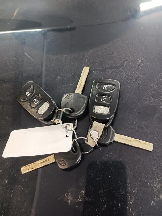 2011 hyundai sonata gls-auto with 219831 miles for sale near elk-river, minnesota 0fd56eaaccf945c9b658027aef64efb4.jpg