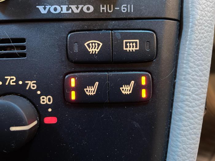 2004 volvo s80 base with 115570 miles for sale near elk-river, minnesota 0fdf167fea9f483ba6f95321316c724c.jpg