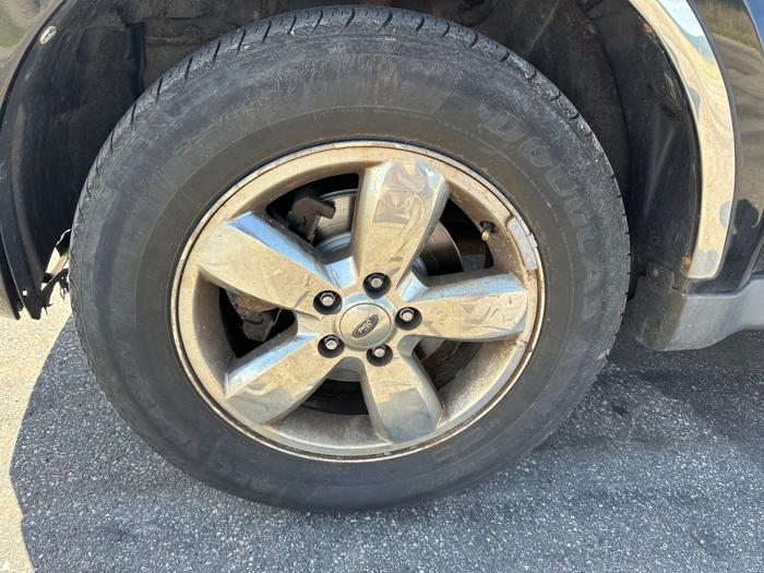 2008 ford escape limited-4wd with 188098 miles for sale near elk-river, minnesota 0fe827bcbd2d44aeb2f2dd5154e602ef.jpeg