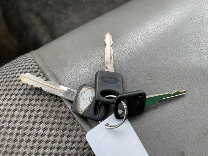 2003 ford f-250 f-series with 277536 miles for sale near elk-river, minnesota 10130bc861b44b83a649f667fe55464e.jpg