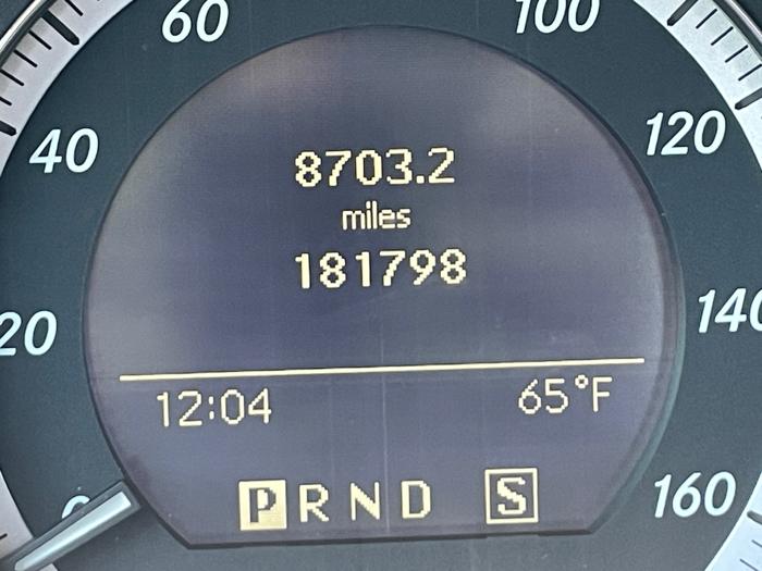 2009 mercedes-benz c-class c300-4matic-sport-sedan with 181798 miles for sale near elk-river, minnesota 1039ae8db2b1464bb63fd2989125c205.jpeg