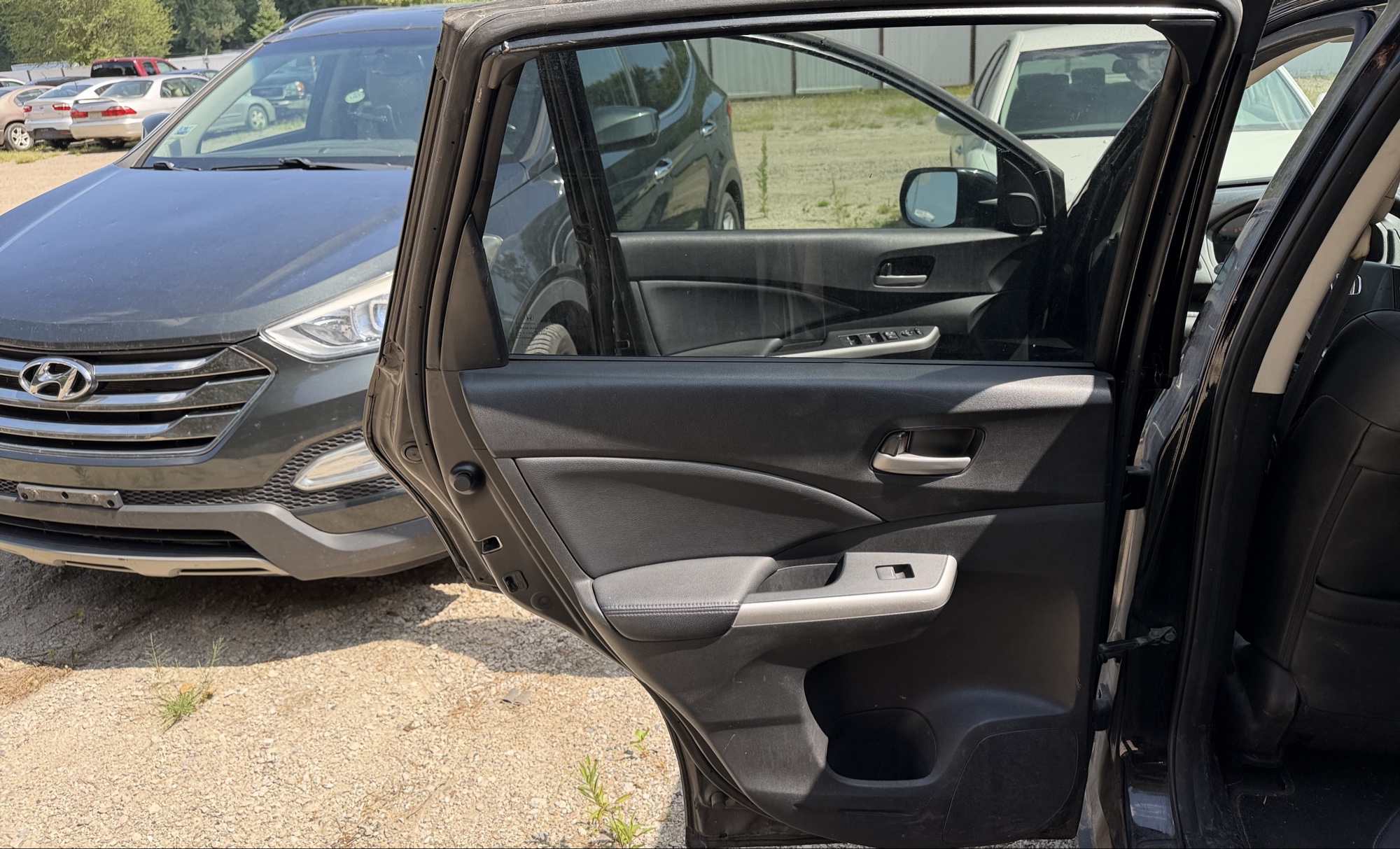2014 honda cr-v ex-l-4wd-5-speed-at with 143236 miles for sale near elk-river, minnesota 104624_25_drv_rear_door_panel.jpg