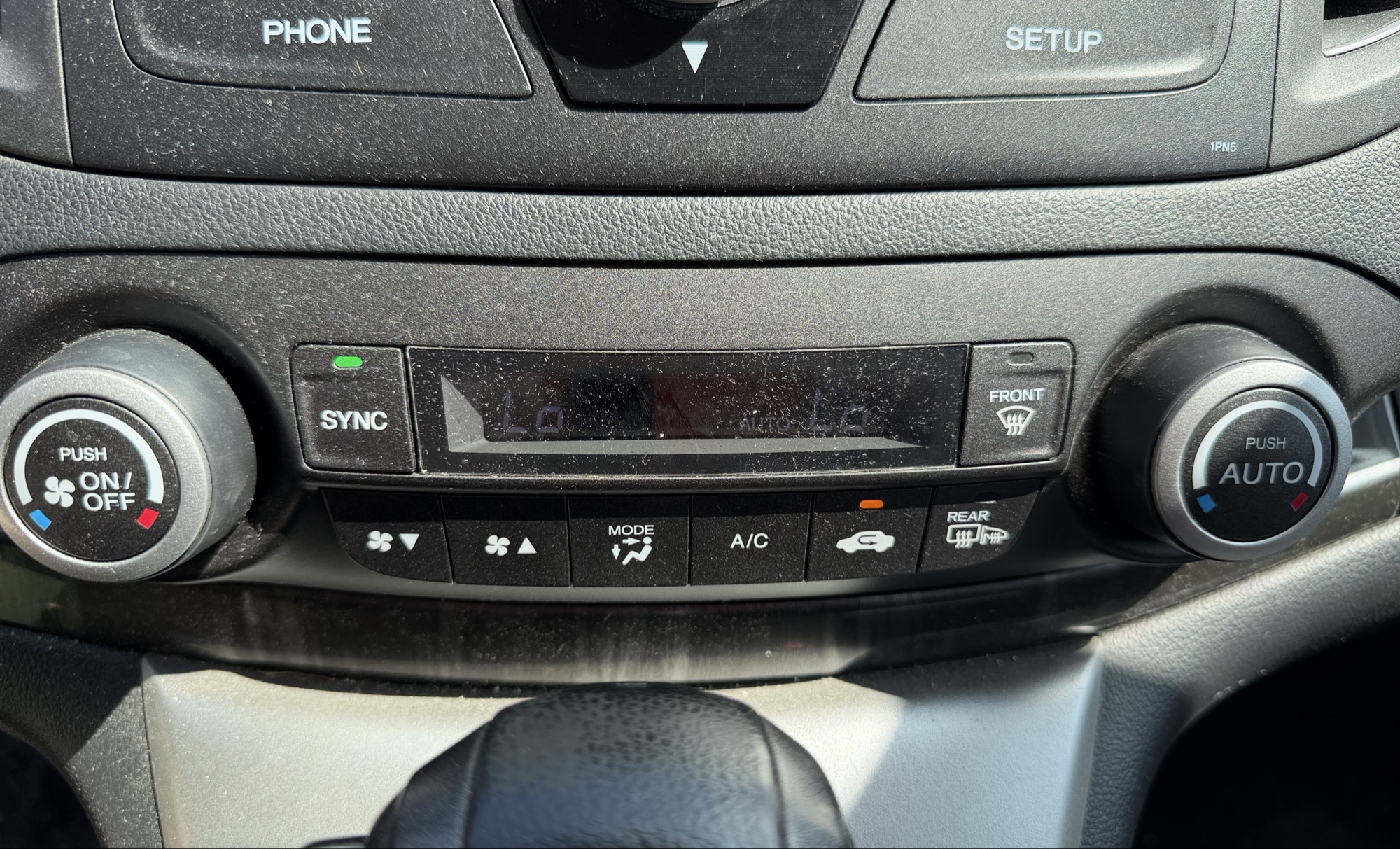 2014 honda cr-v ex-l-4wd-5-speed-at with 143236 miles for sale near elk-river, minnesota 104624_40_climate_control.jpg
