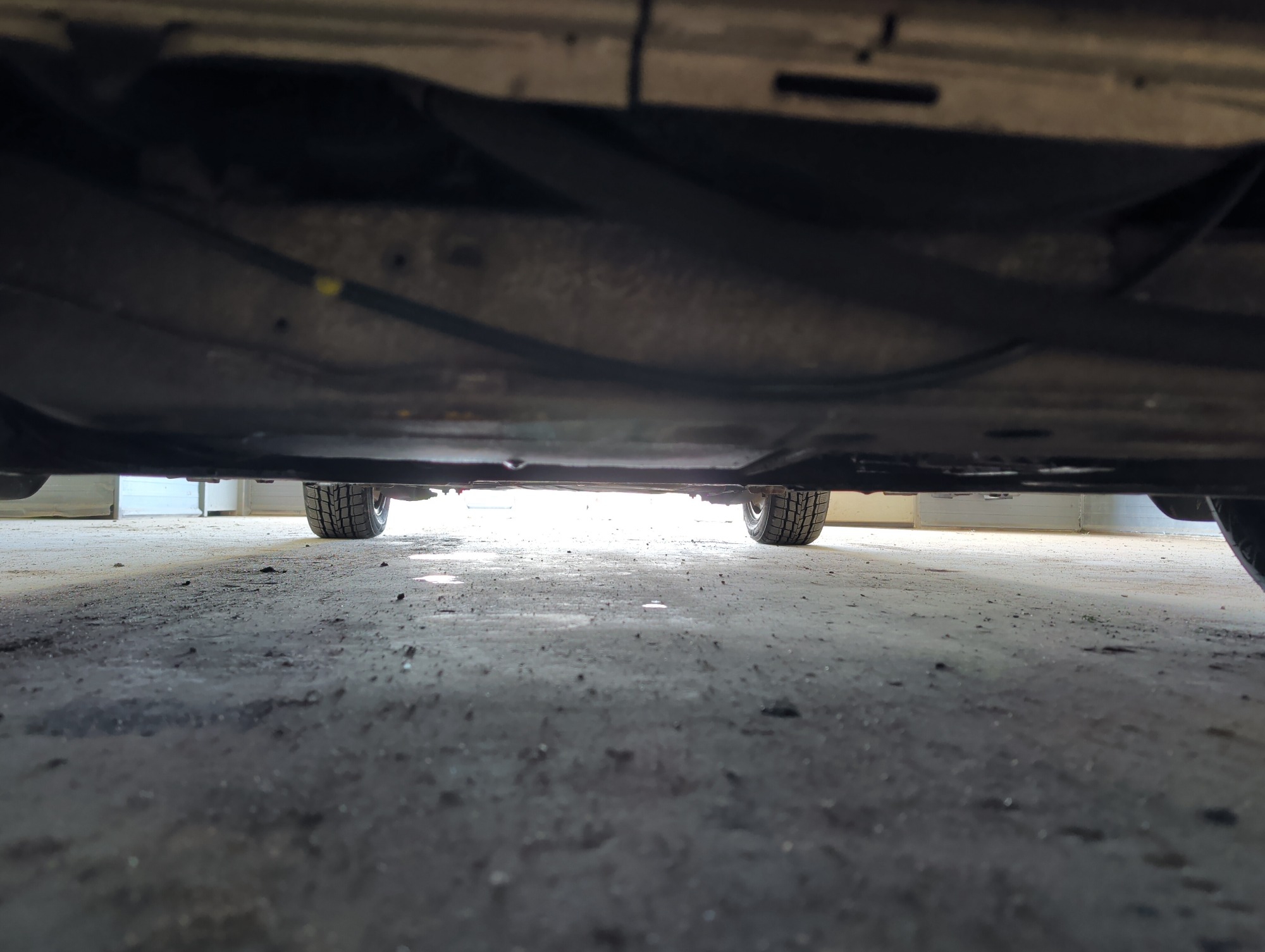 1999 volvo s70 base with 207747 miles for sale near elk-river, minnesota 105435_16_undercar_front.jpg