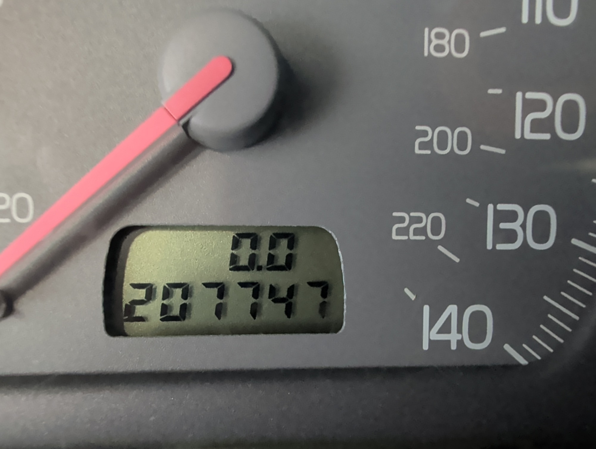 1999 volvo s70 base with 207747 miles for sale near elk-river, minnesota 105435_44_mileage_closeup.jpg