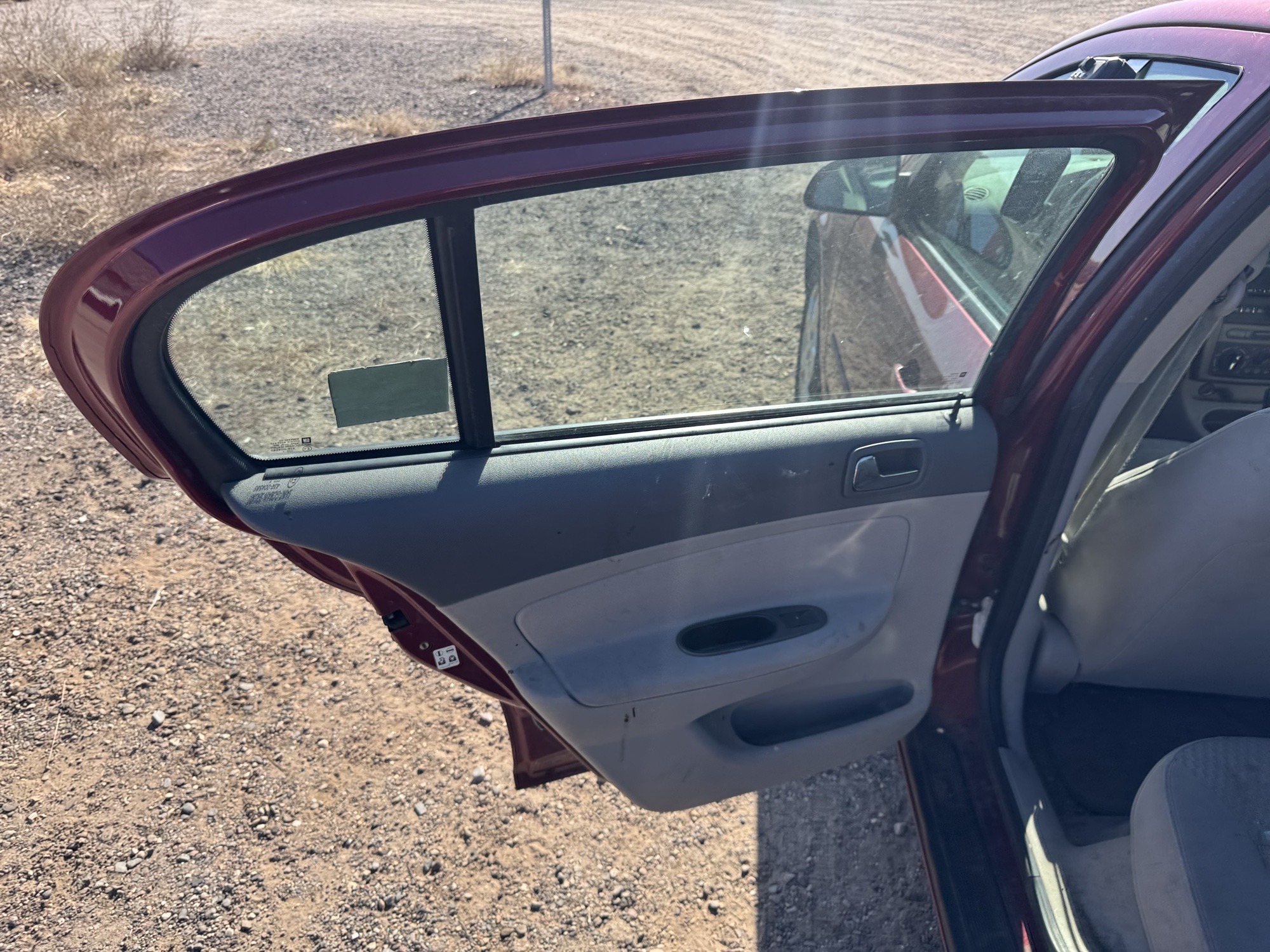 2007 chevrolet cobalt lt3-sedan with 163862 miles for sale near Elk River, Minnesota 105660_25_drv_rear_door_panel.jpg