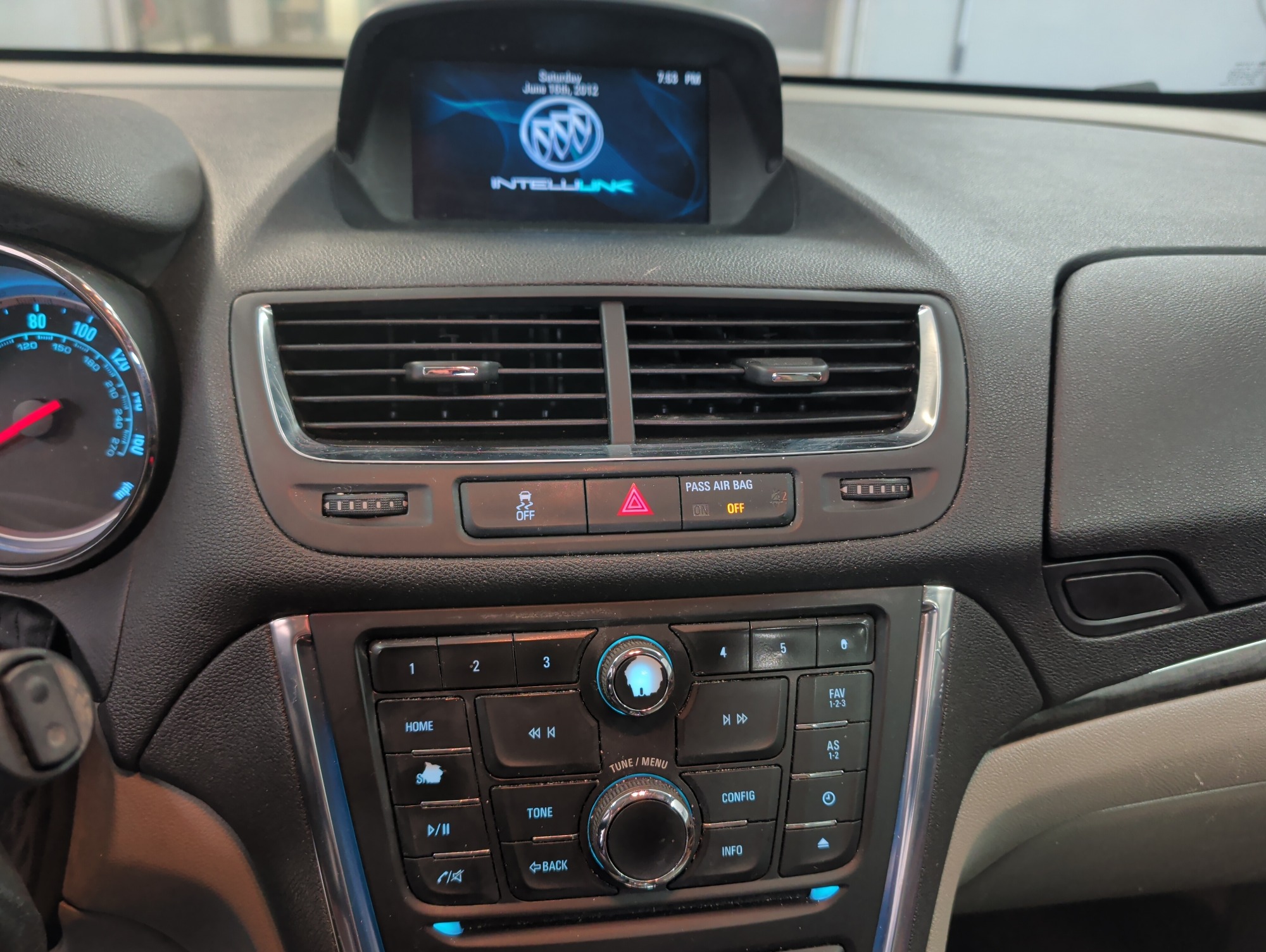 2013 buick encore premium-awd with 117195 miles for sale near elk-river, minnesota 105965_39_radio_closeup.jpg