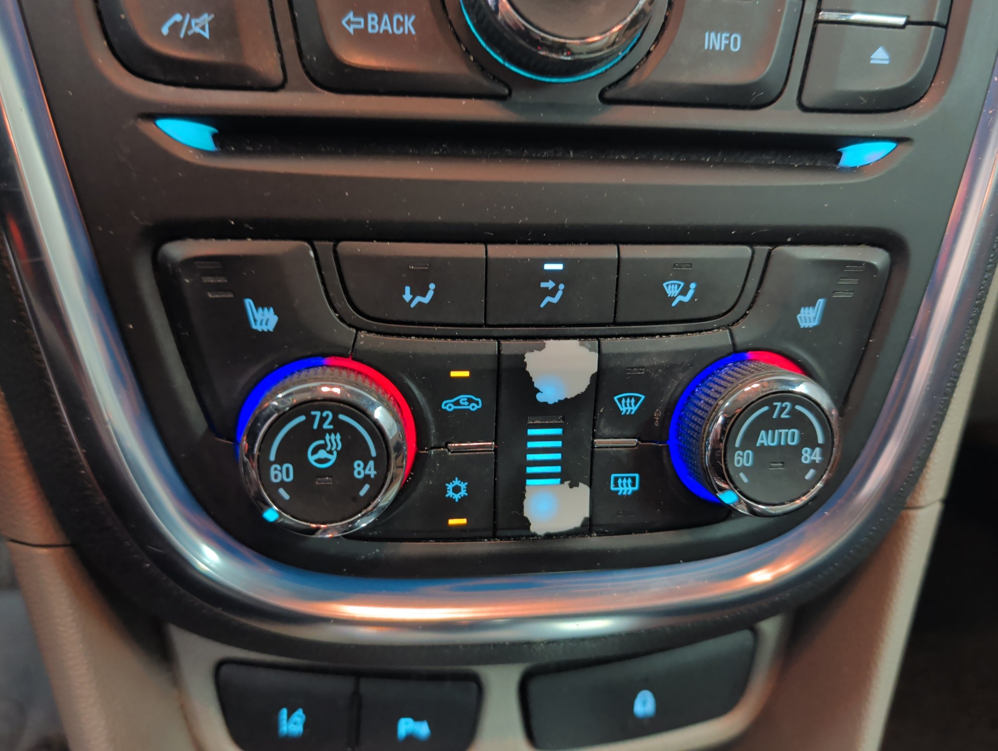 2013 buick encore premium-awd with 117195 miles for sale near elk-river, minnesota 105965_40_climate_control.jpg