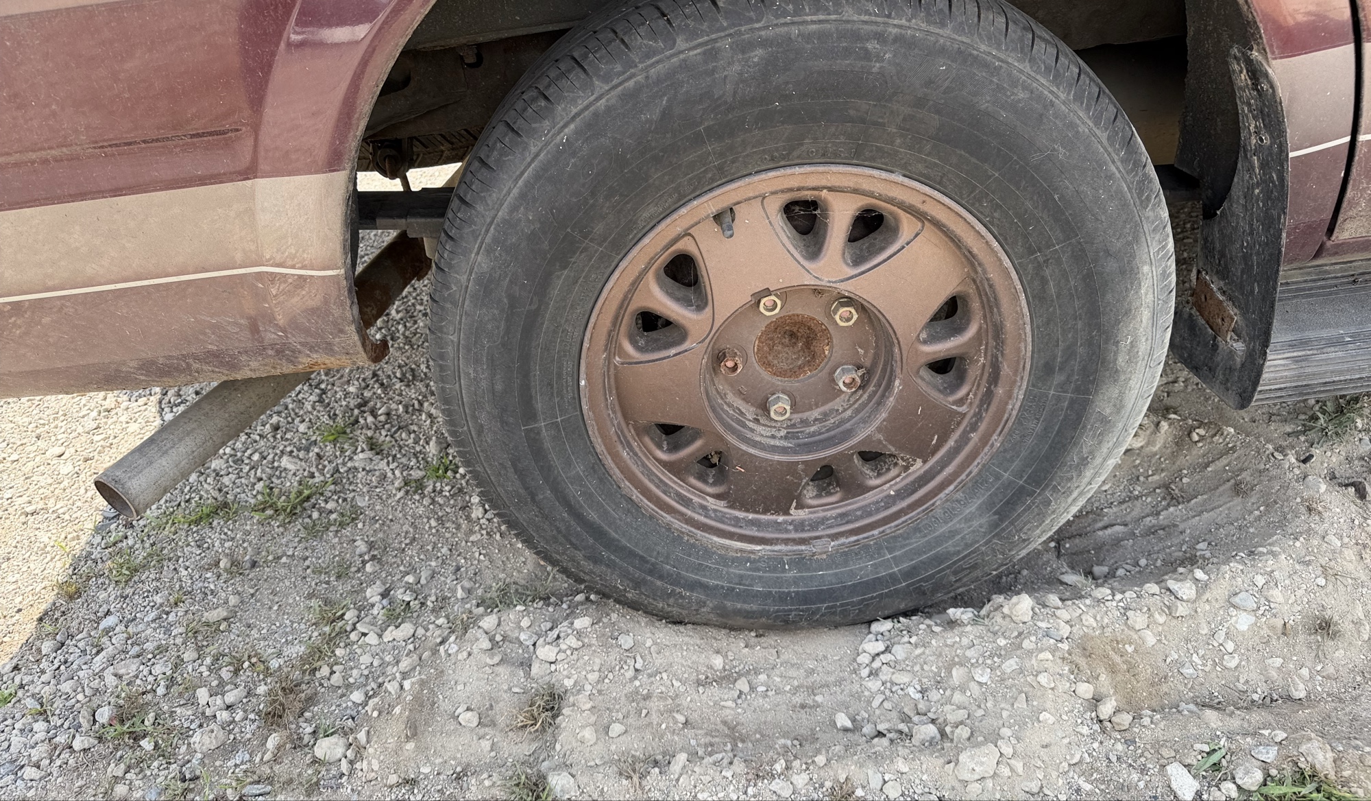 1995 chevrolet astro awd with 129060 miles for sale near elk-river, minnesota 106031_14_rear_pass_wheel.jpg