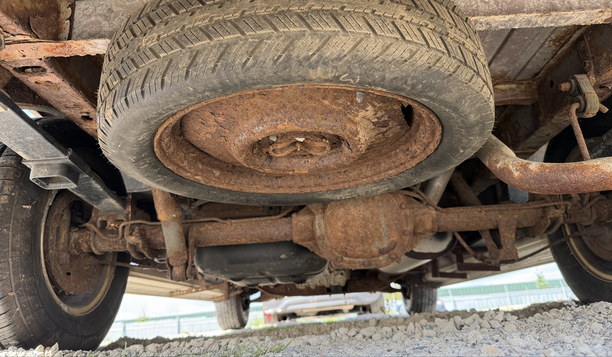 1995 chevrolet astro awd with 129060 miles for sale near elk-river, minnesota 106031_19_undercar_rear.jpg