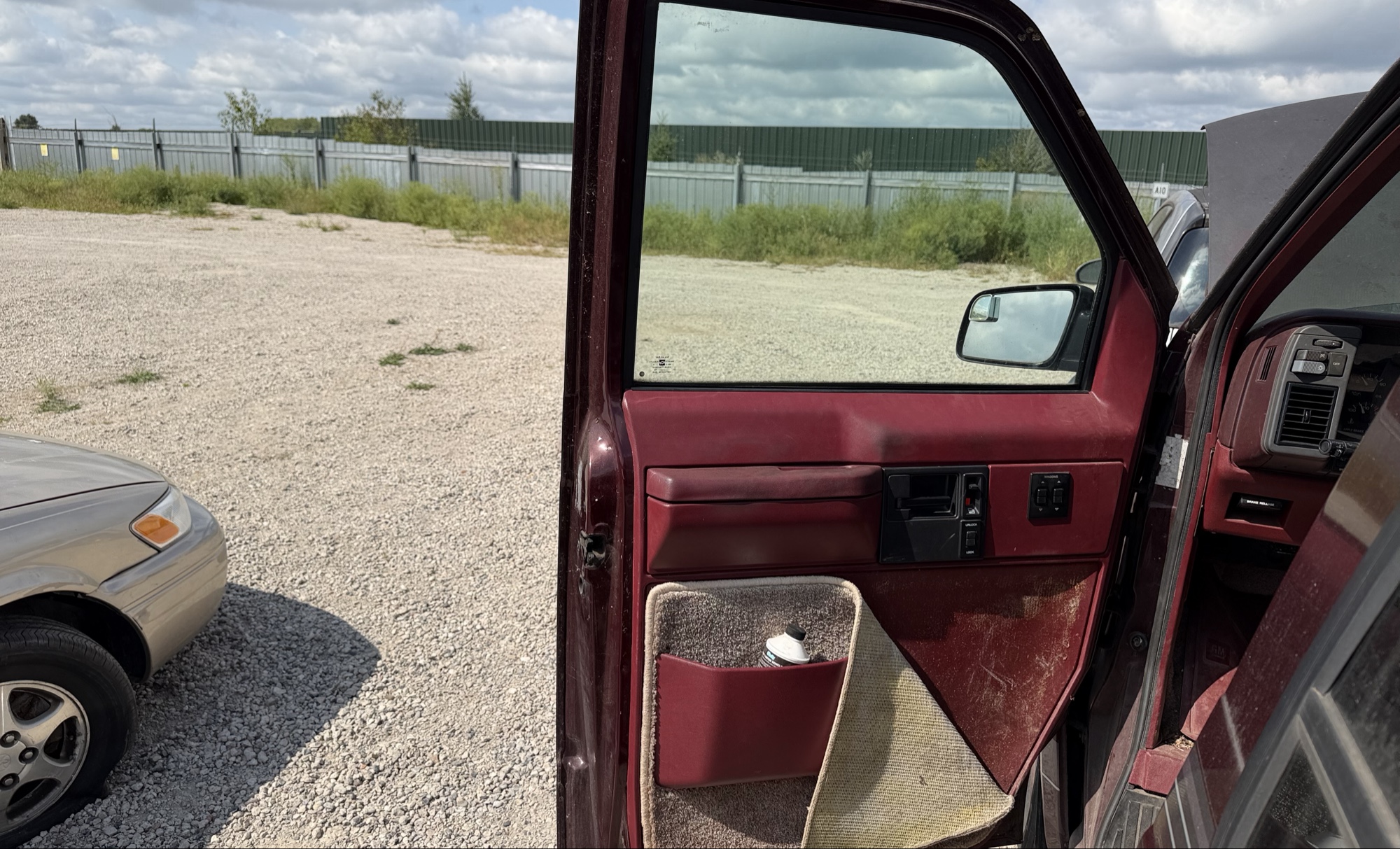 1995 chevrolet astro awd with 129060 miles for sale near elk-river, minnesota 106031_23_driver_door_panel.jpg