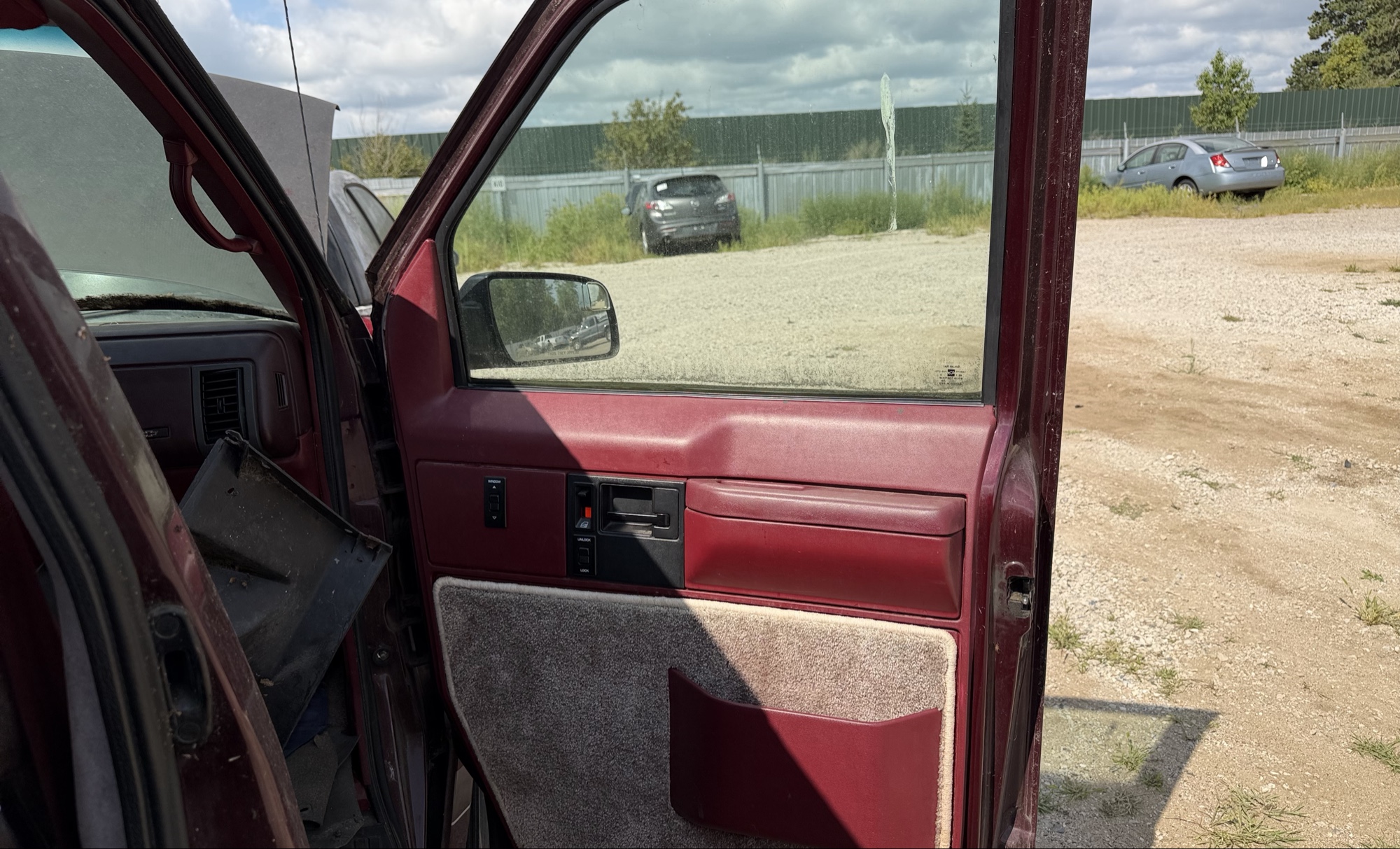 1995 chevrolet astro awd with 129060 miles for sale near elk-river, minnesota 106031_32_passenger_door_panel.jpg