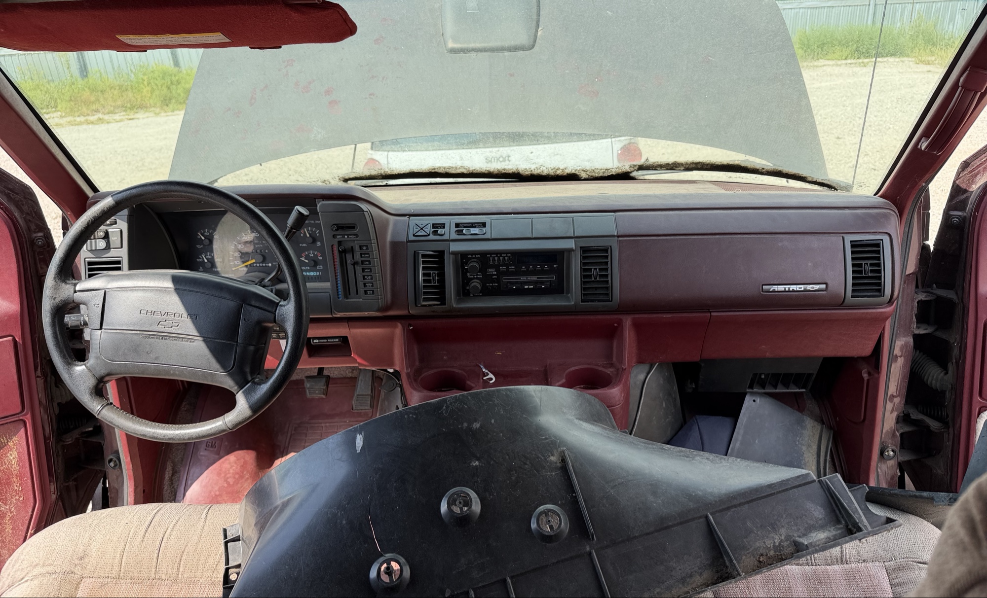 1995 chevrolet astro awd with 129060 miles for sale near elk-river, minnesota 106031_34_whole_dash.jpg