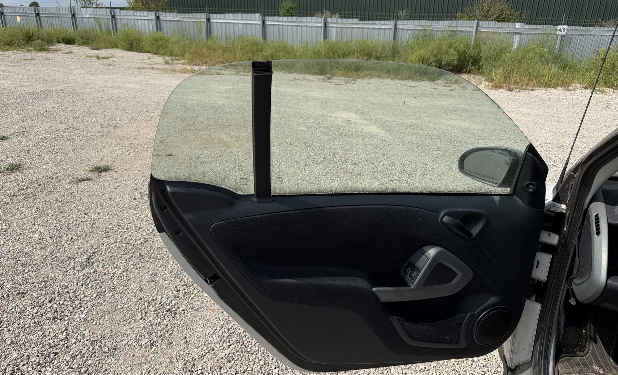 2013 smart fortwo passion for sale near elk-river, minnesota 106032_23_driver_door_panel.jpg
