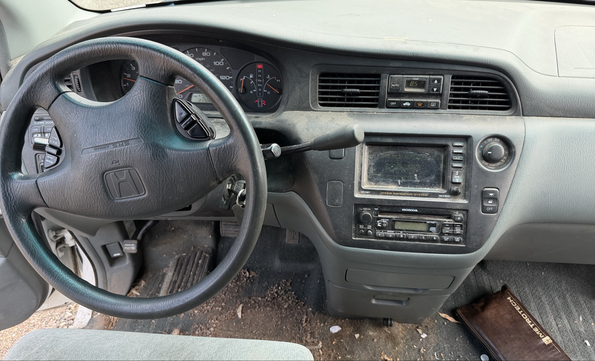 2000 honda odyssey ex with 217087 miles for sale near elk-river, minnesota 106108_33_dash_from_driver.jpg