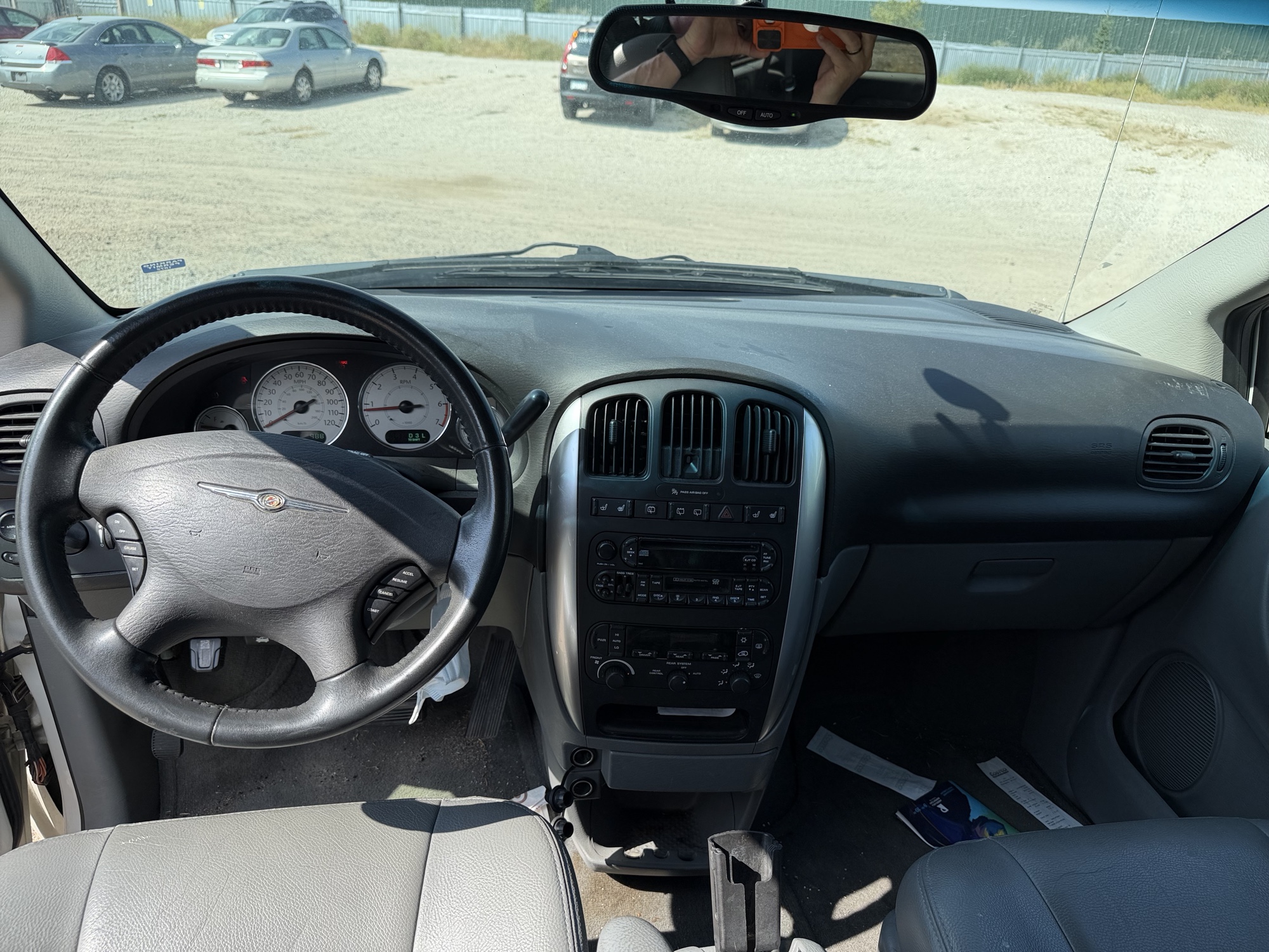 2005 chrysler town-and-country touring with 150988 miles for sale near elk-river, minnesota 106132_34_whole_dash.jpg