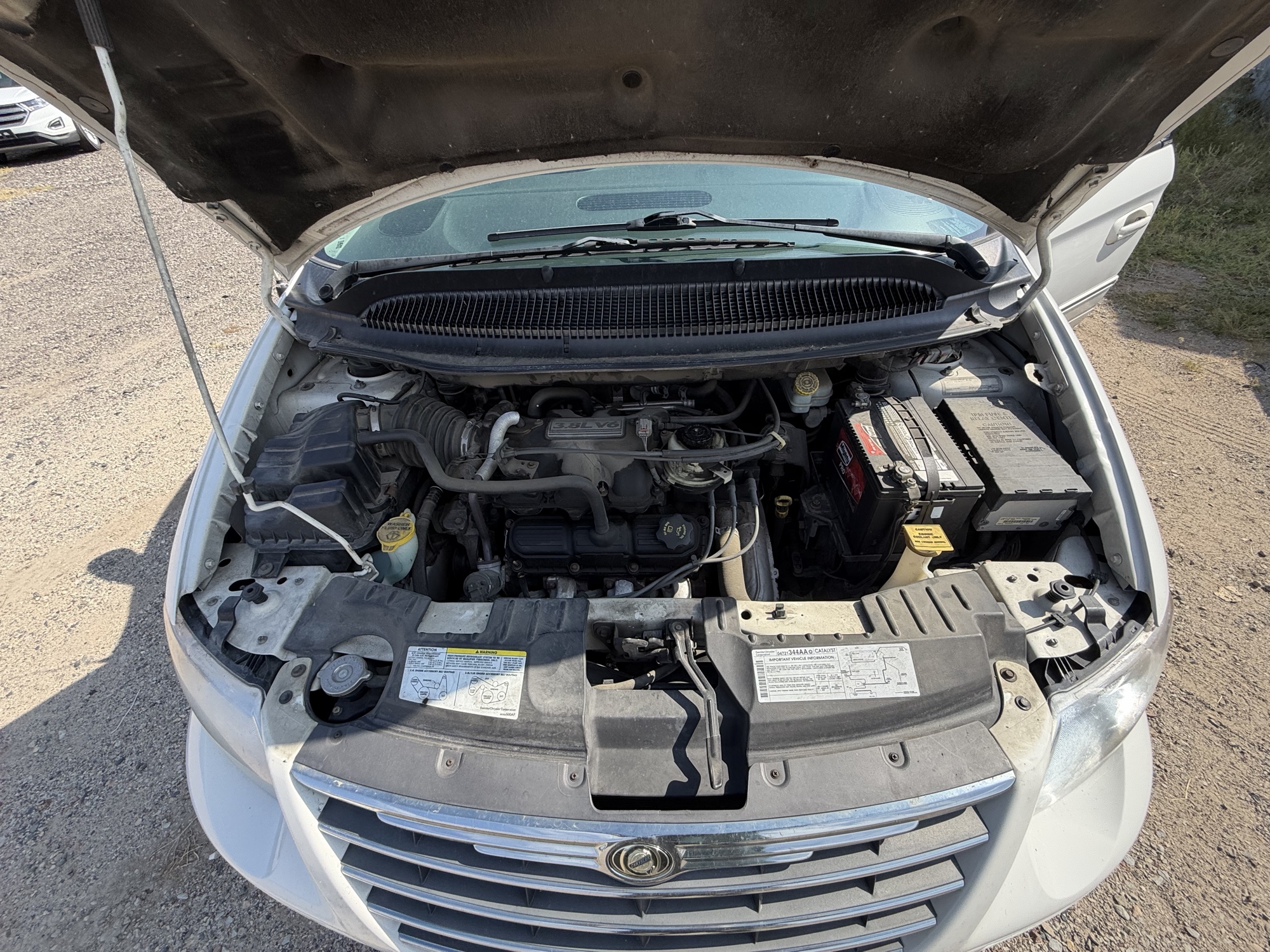 2005 chrysler town-and-country touring with 150988 miles for sale near elk-river, minnesota 106132_49_engine_bay.jpg