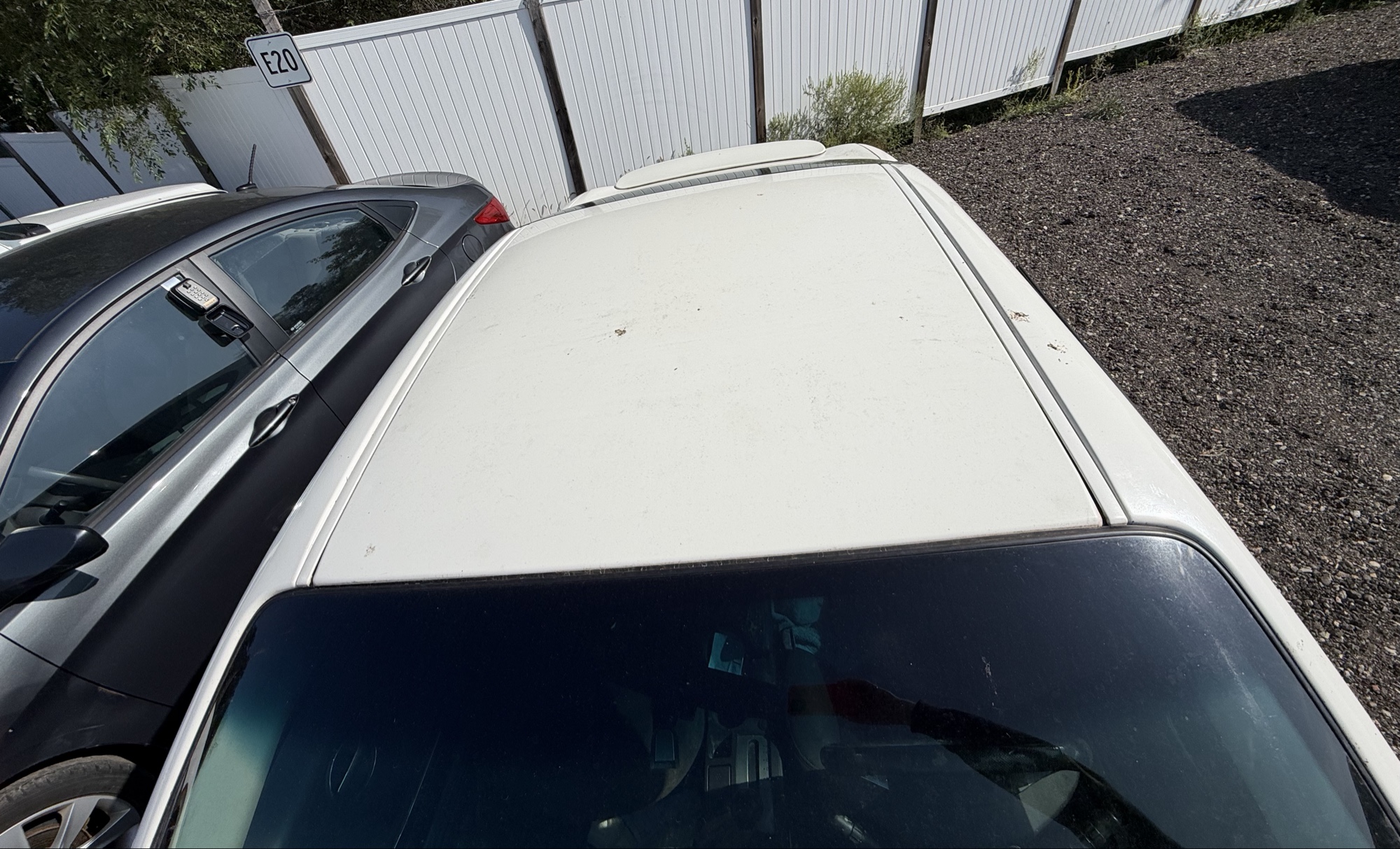 2006 pontiac grand-prix base with 237218 miles for sale near elk-river, minnesota 106150_11_roof.jpg