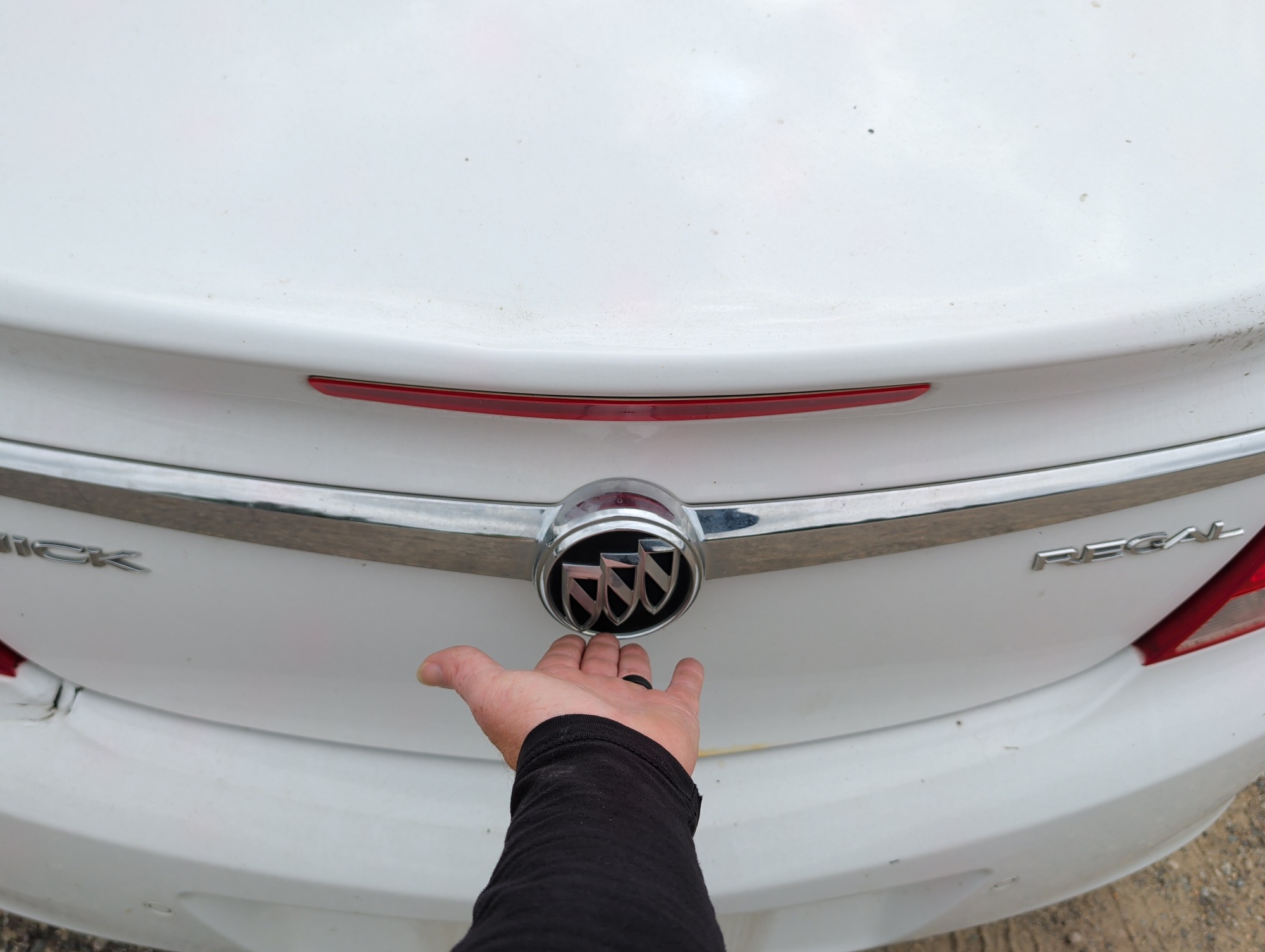 2012 buick regal premium-1 with 301345 miles for sale near elk-river, minnesota 106168_26_trunk.jpg