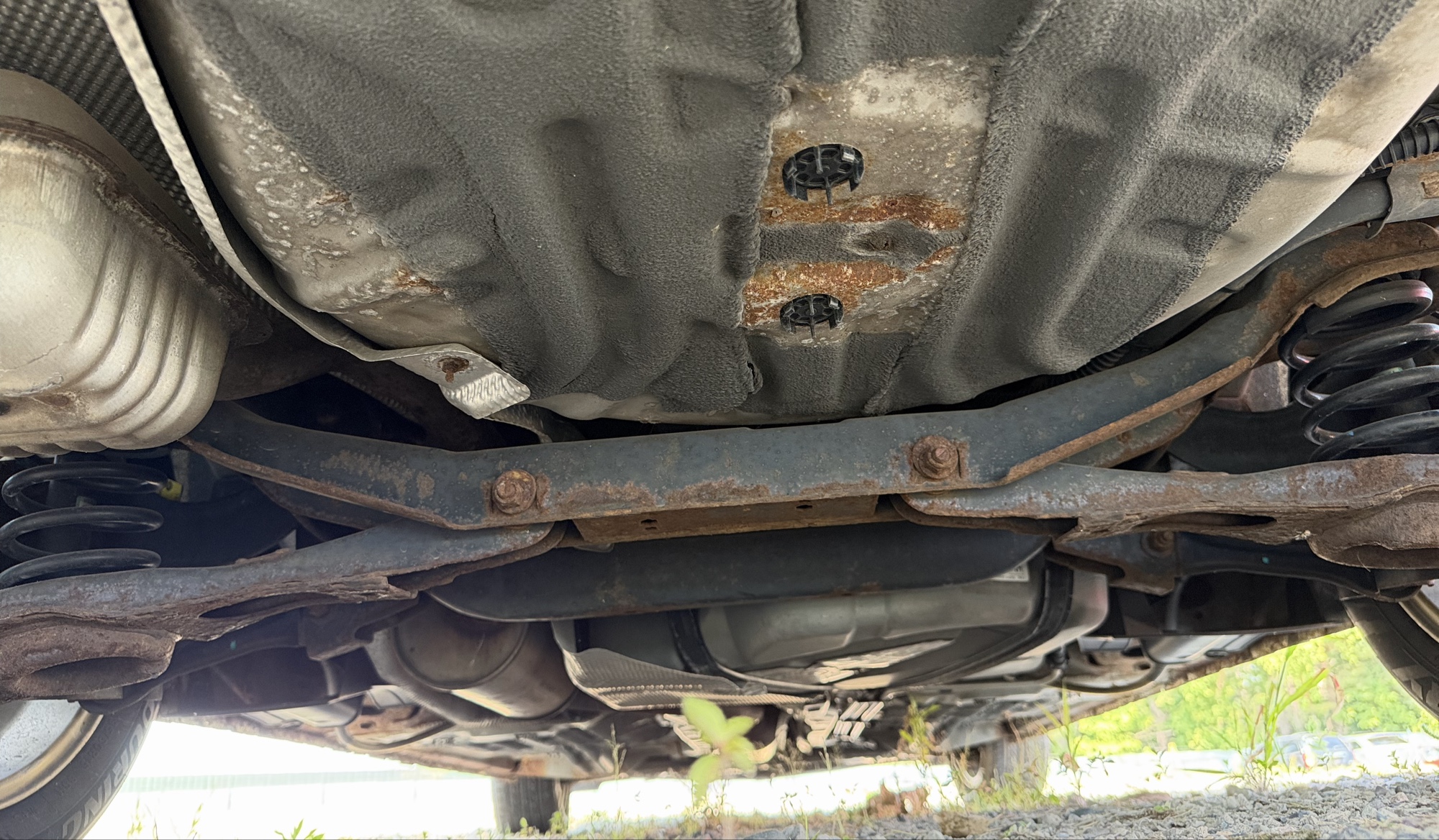 2011 ford focus se-sedan for sale near elk-river, minnesota 106223_19_undercar_rear.jpg