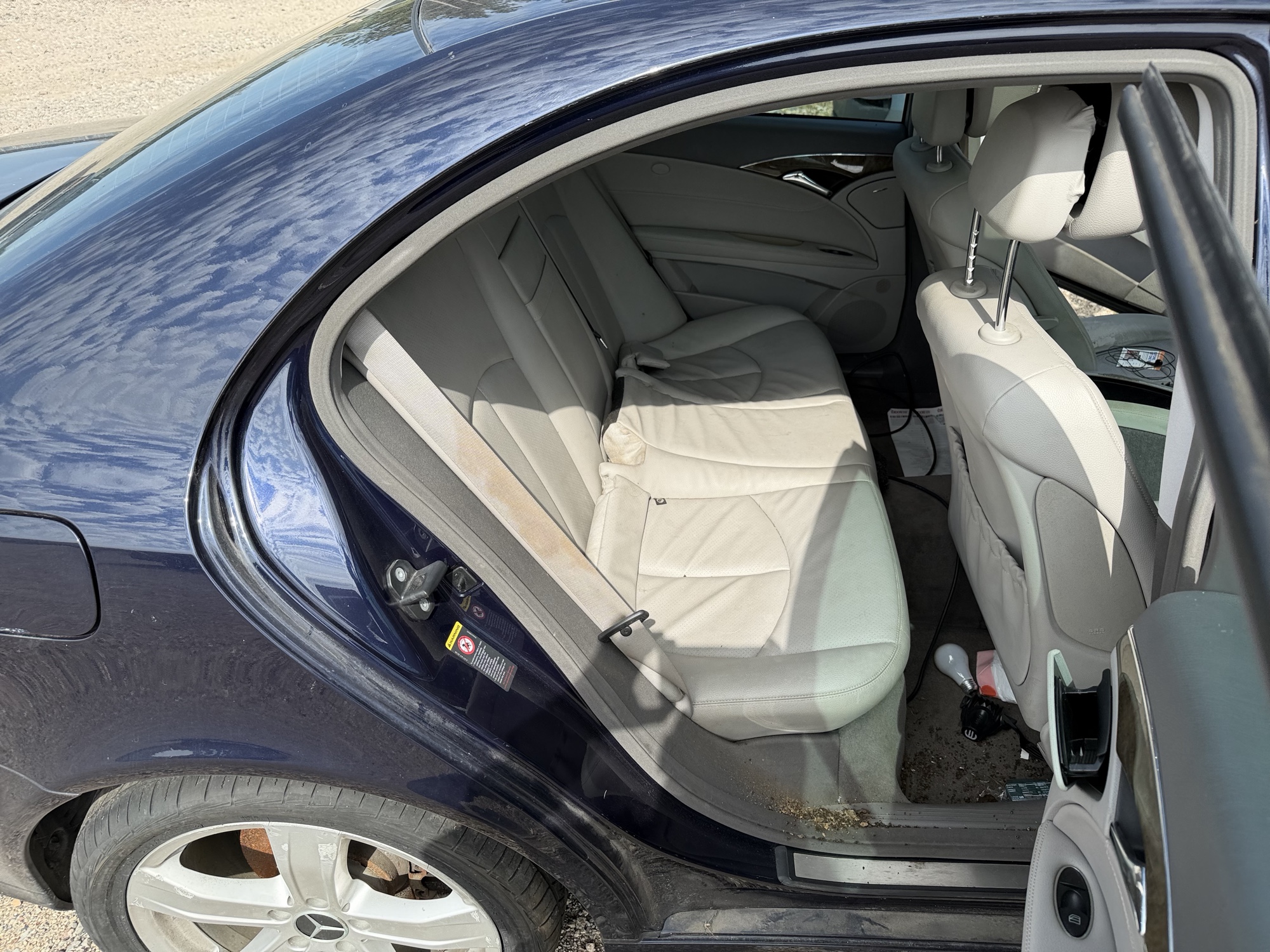 2008 mercedes-benz e-class e350-luxury for sale near elk-river, minnesota 106283_28_pass_rear_seat.jpg