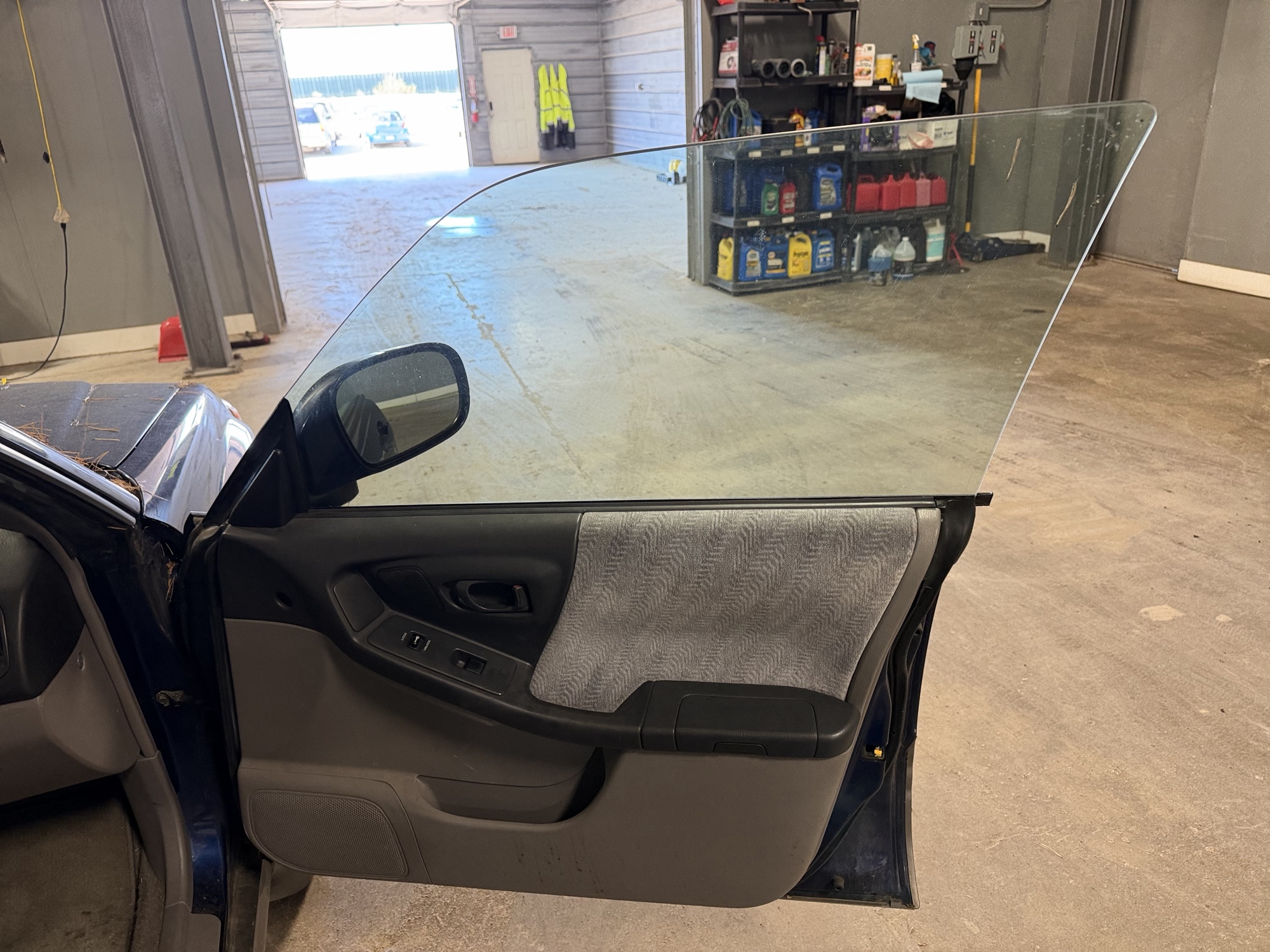 2002 subaru forester s with 147178 miles for sale near elk-river, minnesota 106294_32_passenger_door_panel.jpg