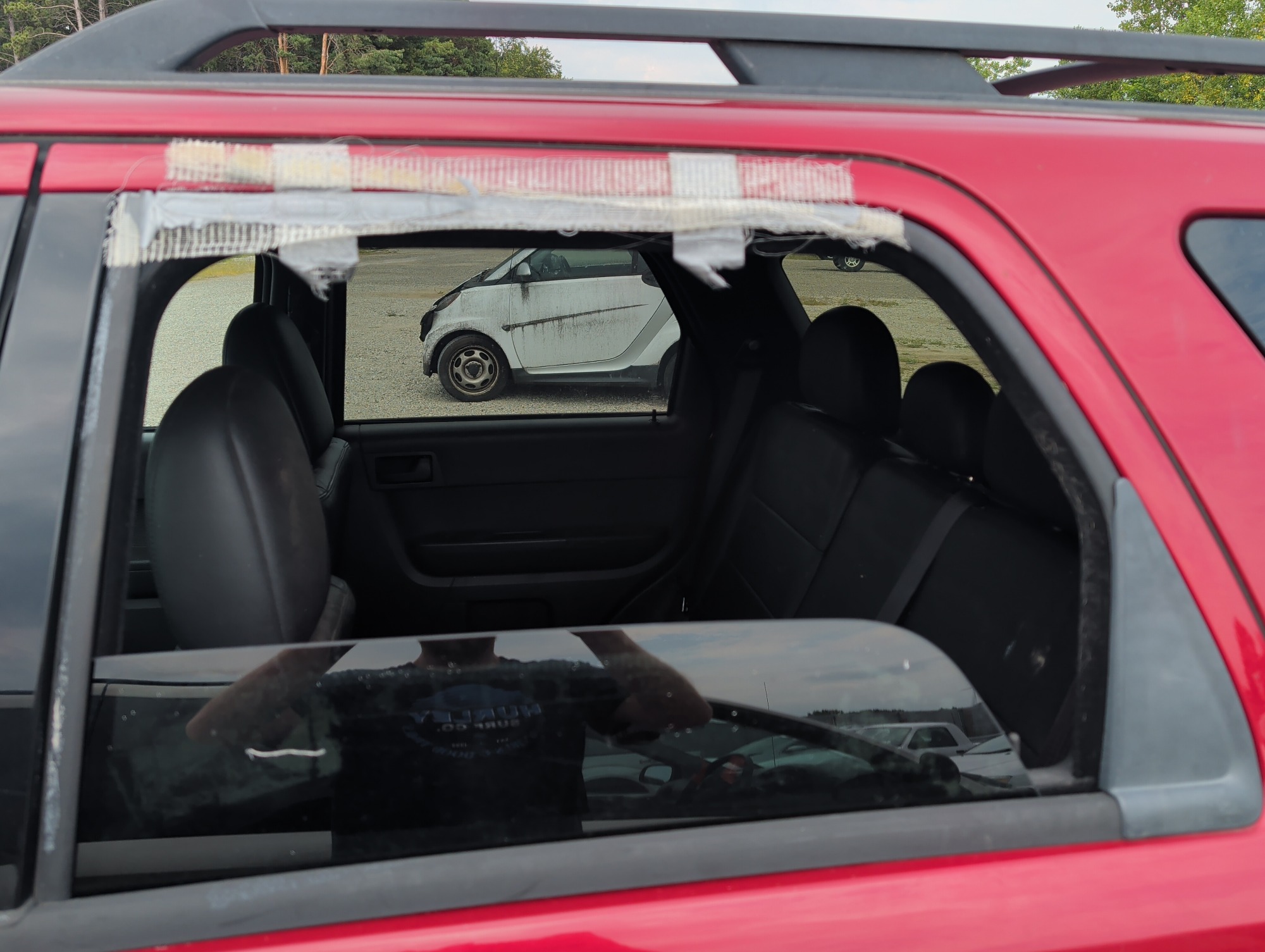2011 ford escape xlt-fwd with 245967 miles for sale near elk-river, minnesota 106304_10_back_window.jpg