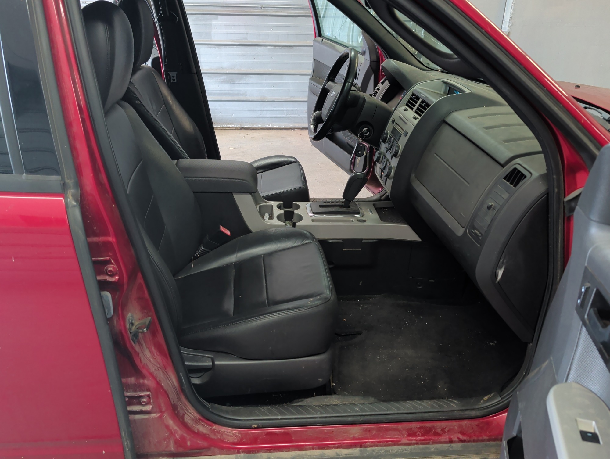 2011 ford escape xlt-fwd with 245967 miles for sale near elk-river, minnesota 106304_31_passenger_seat.jpg