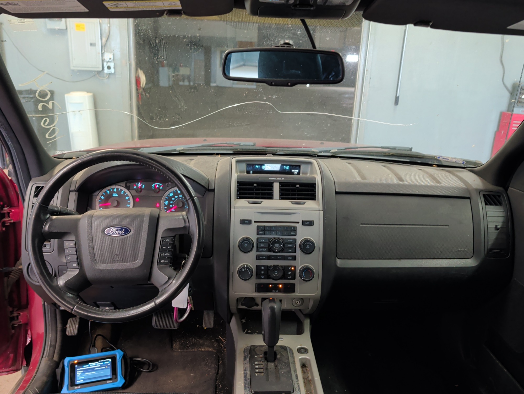 2011 ford escape xlt-fwd with 245967 miles for sale near elk-river, minnesota 106304_34_whole_dash.jpg