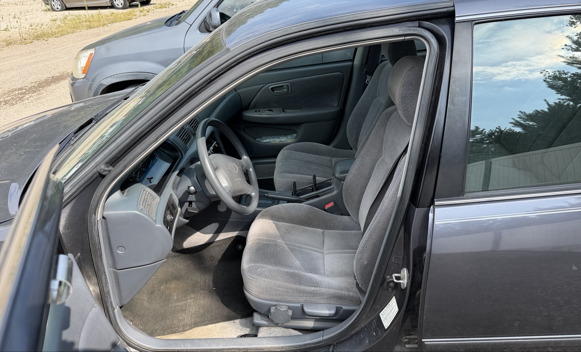 1999 toyota camry ce with 87445 miles for sale near elk-river, minnesota 106311_22_driver_seat.jpg