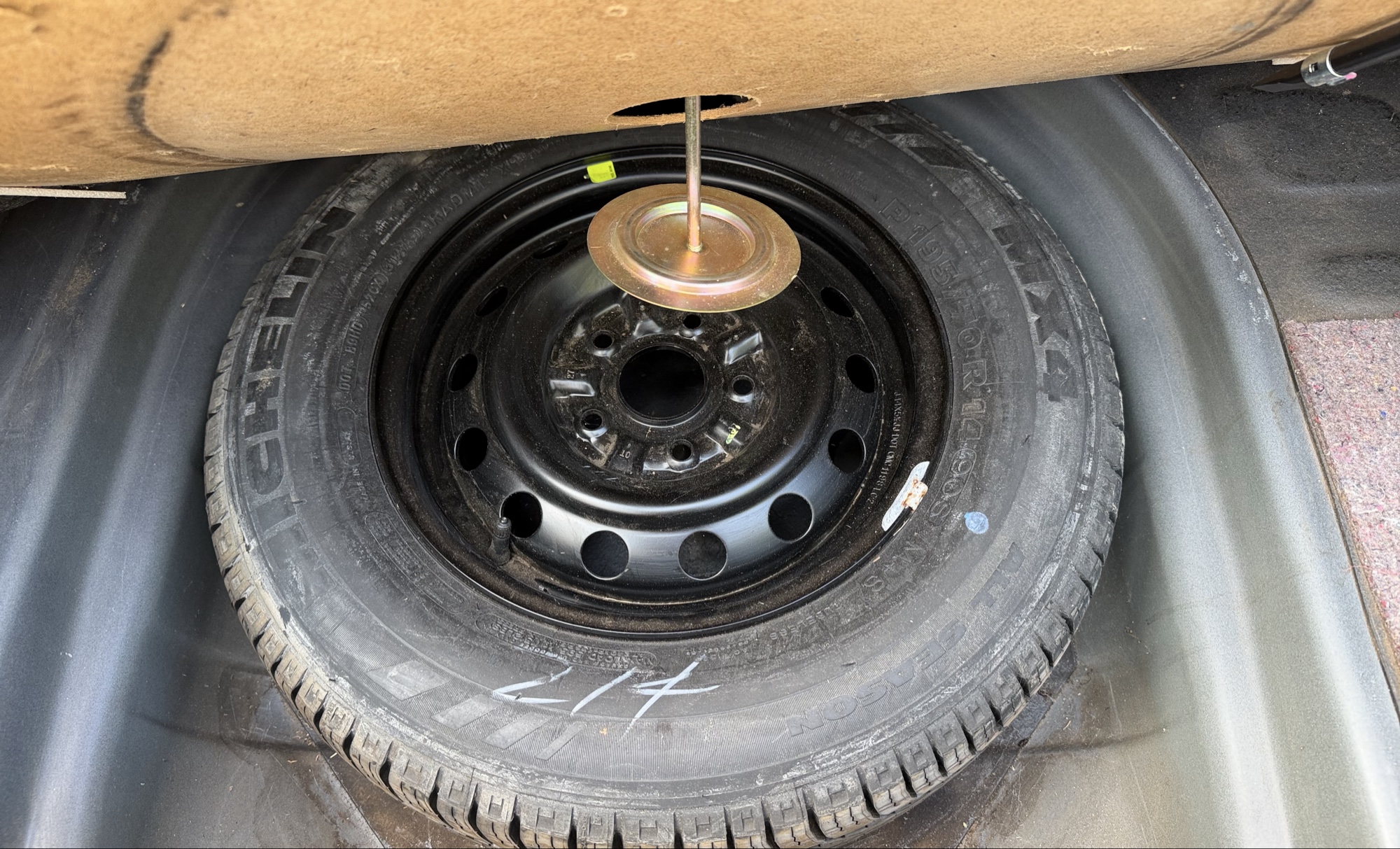 1999 toyota camry ce with 87445 miles for sale near elk-river, minnesota 106311_27_spare_tire.jpg