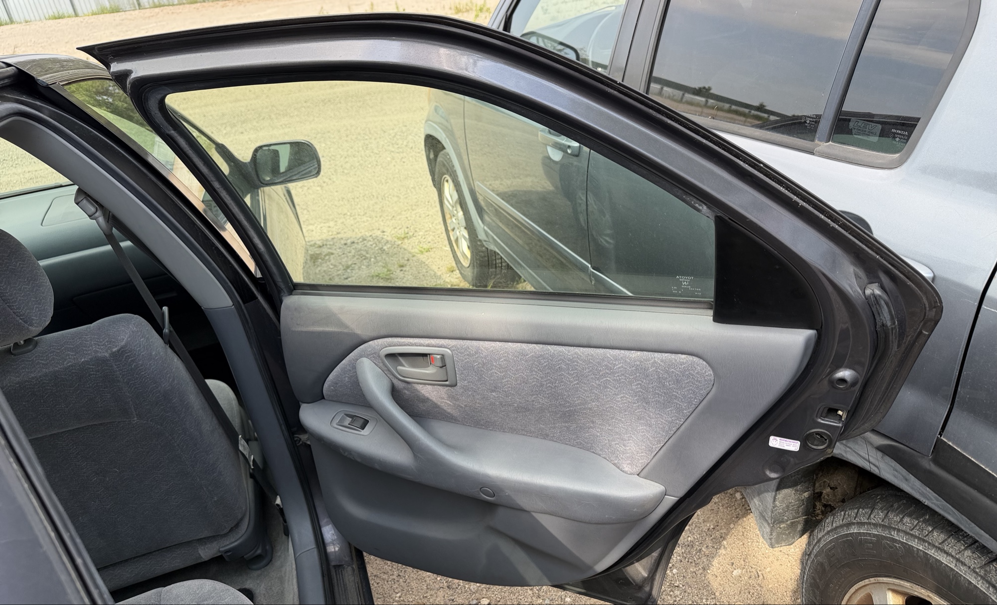 1999 toyota camry ce with 87445 miles for sale near elk-river, minnesota 106311_30_pass_rear_door_panel.jpg