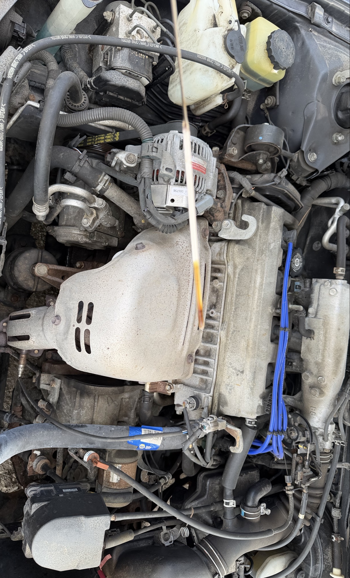 1999 toyota camry ce with 87445 miles for sale near elk-river, minnesota 106311_50_oil_dipstick.jpg