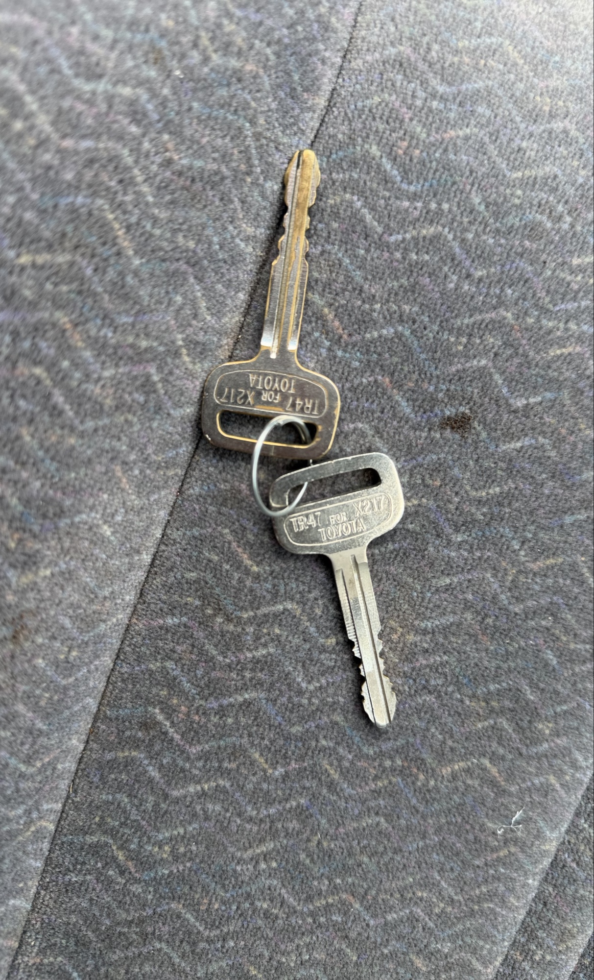 1999 toyota camry ce with 87445 miles for sale near elk-river, minnesota 106311_51_keys.jpg