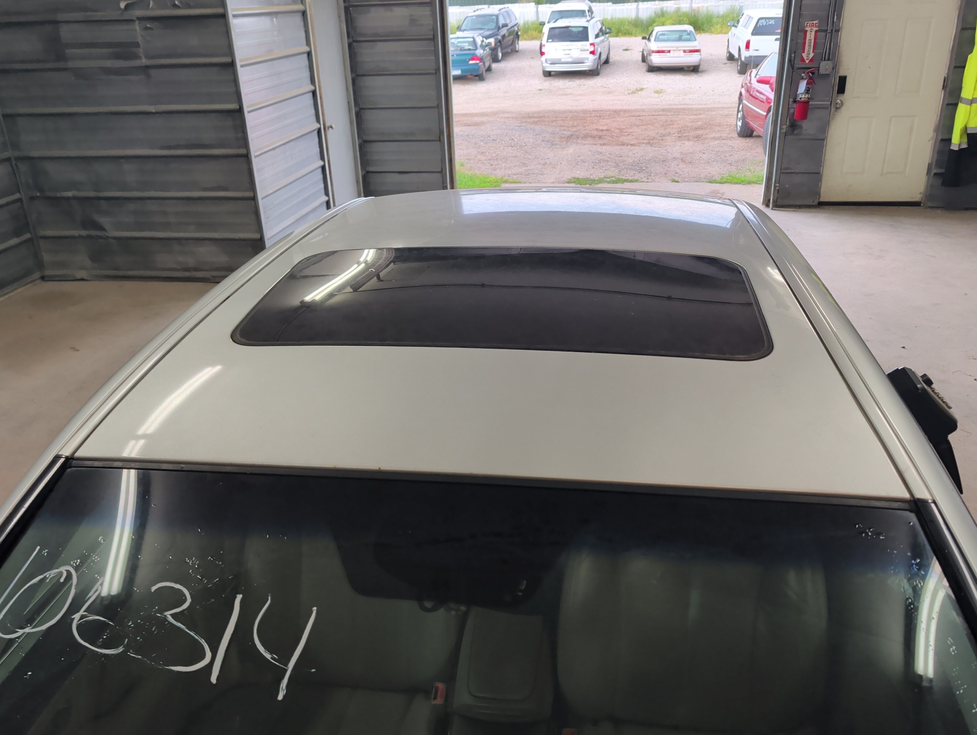 2008 kia amanti with 189860 miles for sale near elk-river, minnesota 106314_11_roof.jpg