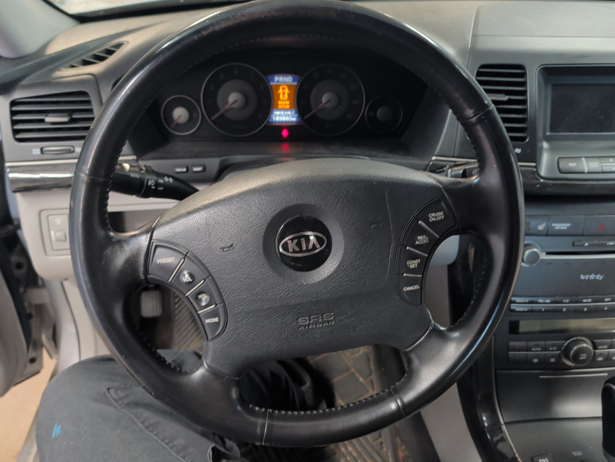 2008 kia amanti with 189860 miles for sale near elk-river, minnesota 106314_36_steering_wheel.jpg