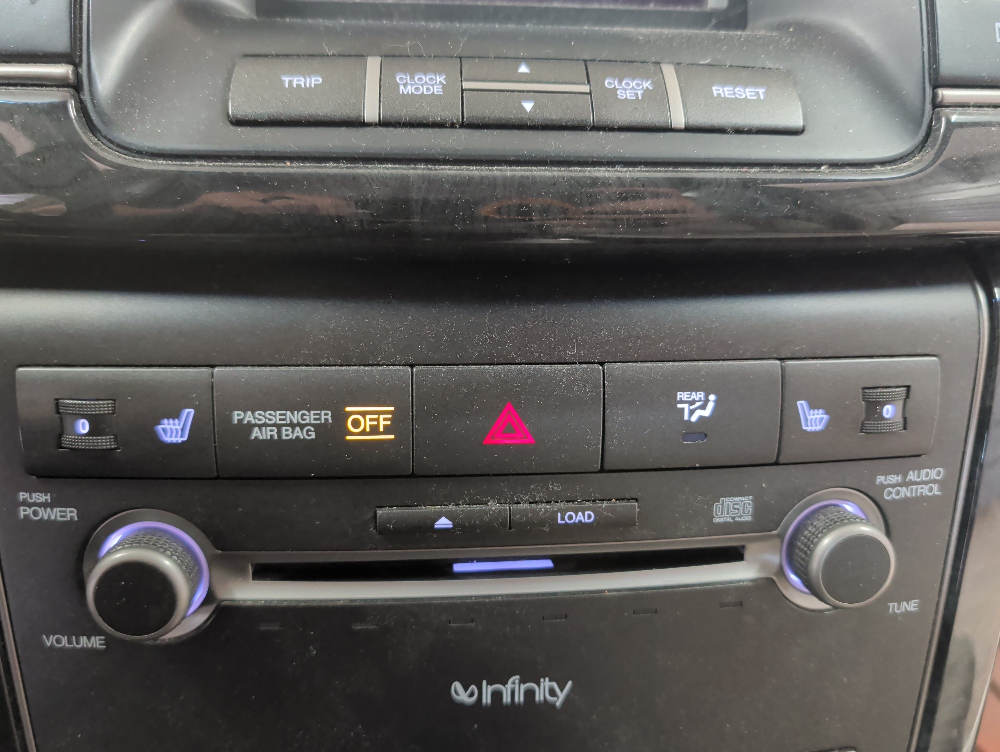 2008 kia amanti with 189860 miles for sale near elk-river, minnesota 106314_42_heated_seat_switches.jpg