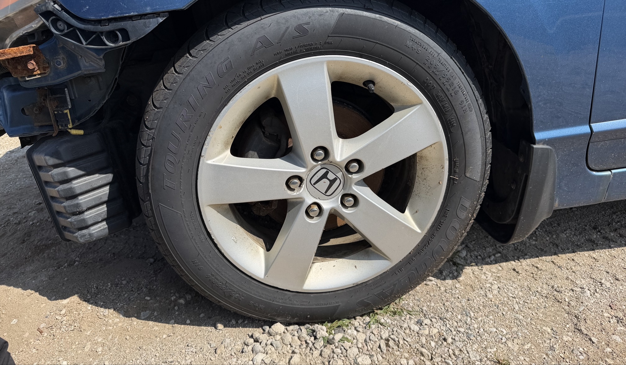 2007 honda civic ex-sedan-at with 227422 miles for sale near elk-river, minnesota 106315_12_drv_front_wheel.jpg
