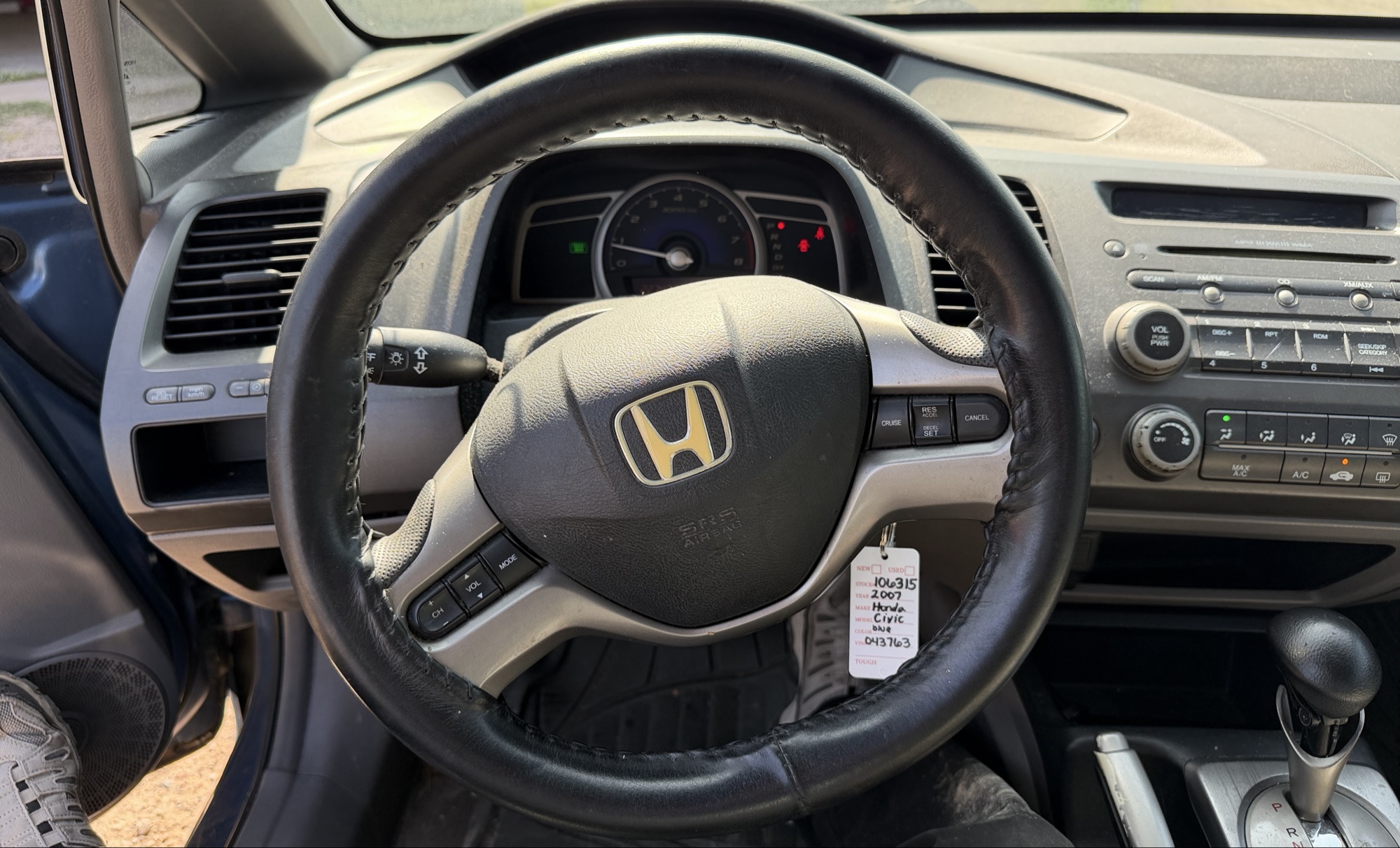 2007 honda civic ex-sedan-at with 227422 miles for sale near elk-river, minnesota 106315_36_steering_wheel.jpg