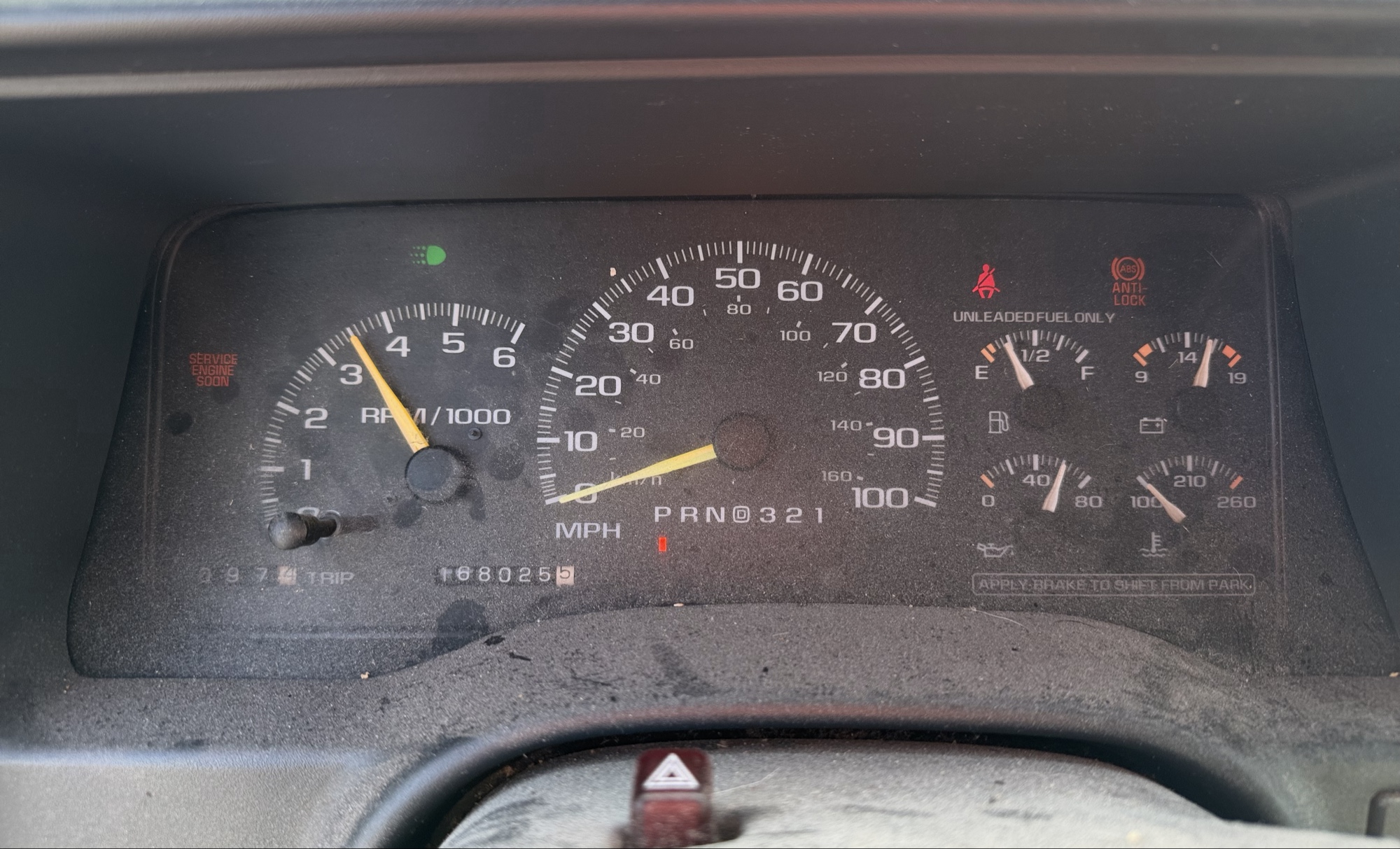 1998 chevrolet c-k-1500 reg.-cab-w-t-6.5-ft.-bed-4wd with 168025 miles for sale near elk-river, minnesota 106318_43_gauge_cluster.jpg